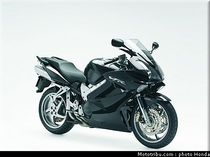 honda_800_vfr_2006_043.jpg