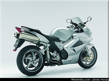 honda_800_vfr_2006_050.jpg