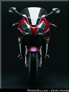 honda_800_vfr_2006_051.jpg