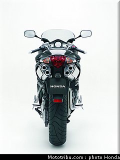 honda_800_vfr_2006_058.jpg