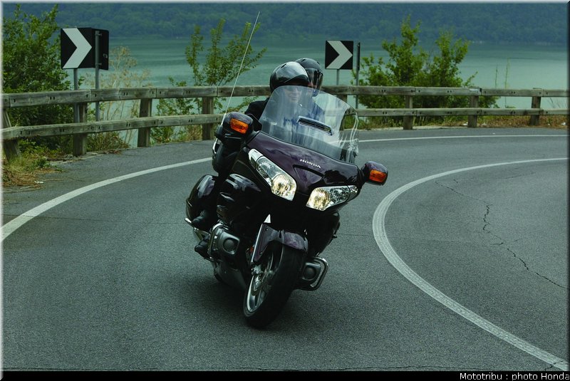 honda_goldwing_2006_002