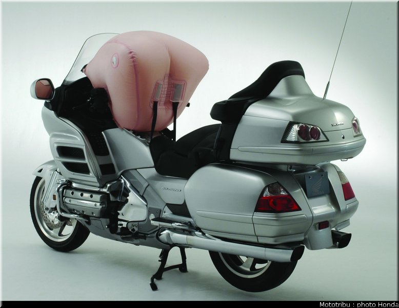 honda_goldwing_2006_025