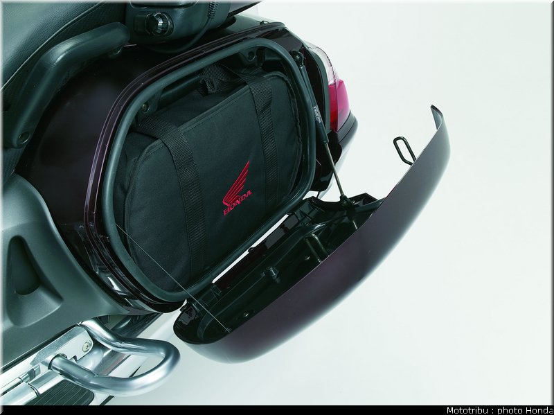 honda_goldwing_2006_043