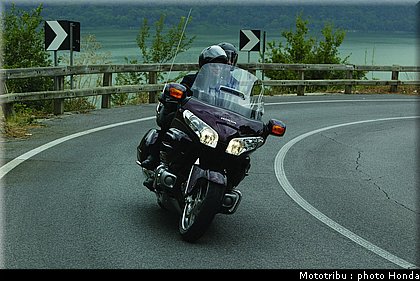 honda_goldwing_2006_002.jpg