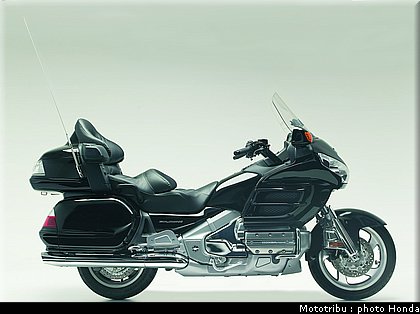 honda_goldwing_2006_014.jpg
