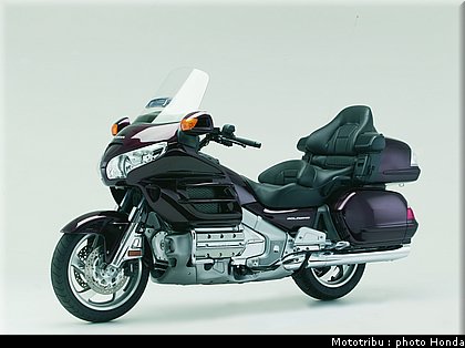 honda_goldwing_2006_021.jpg