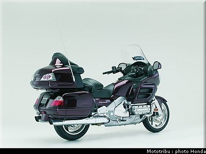 honda_goldwing_2006_022.jpg