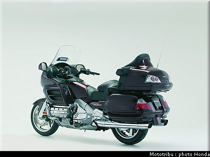 honda_goldwing_2006_023.jpg
