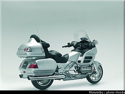 honda_goldwing_2006_024.jpg