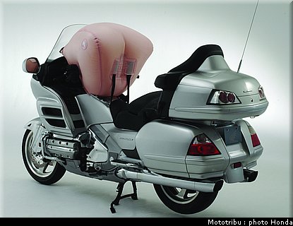 honda_goldwing_2006_025.jpg