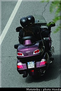 honda_goldwing_2006_028.jpg
