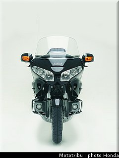honda_goldwing_2006_030.jpg