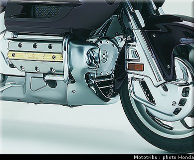 honda_goldwing_2006_038.jpg