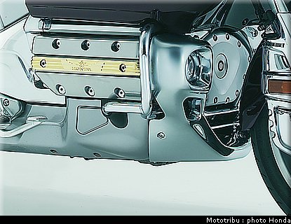honda_goldwing_2006_039.jpg
