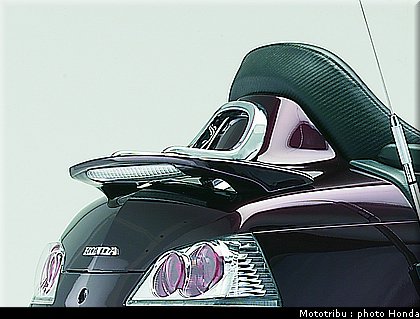 honda_goldwing_2006_041.jpg