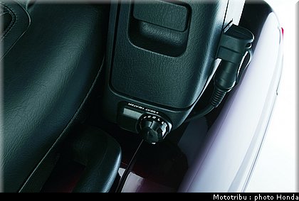 honda_goldwing_2006_054.jpg