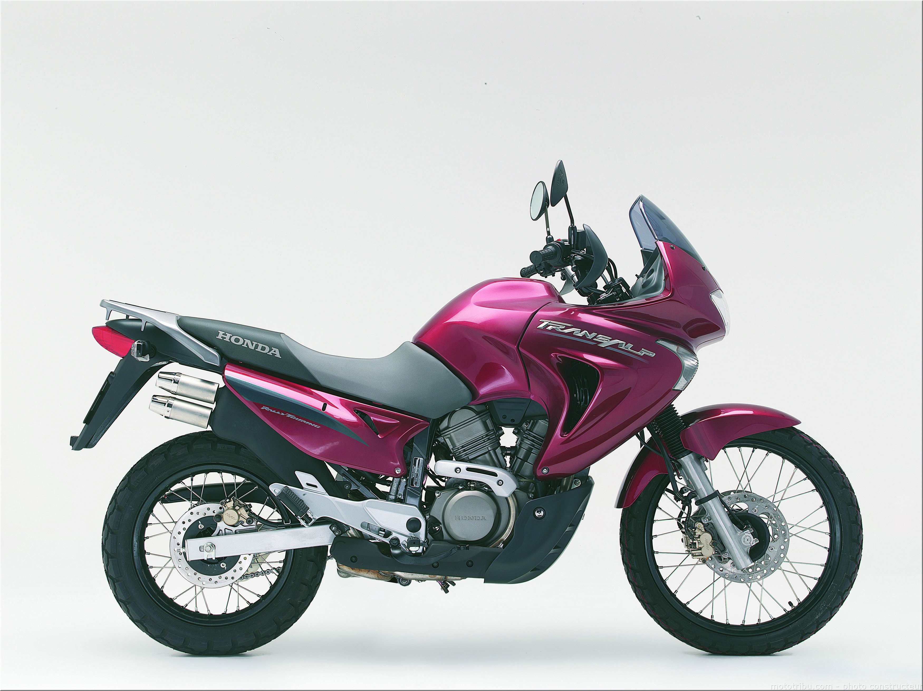 MOTO 