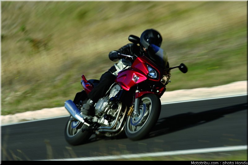 honda_1000_cbf_2007_002