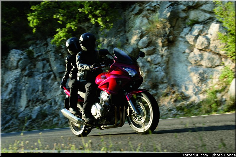 honda_1000_cbf_2007_004