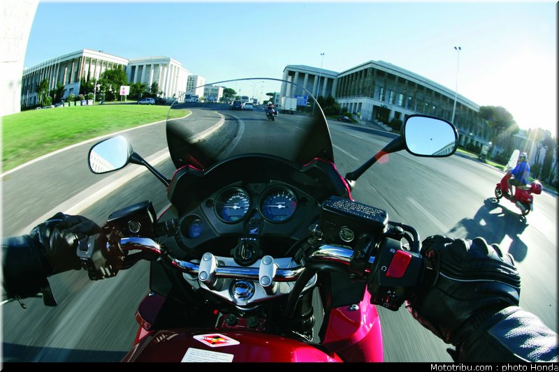 honda_1000_cbf_2007_005