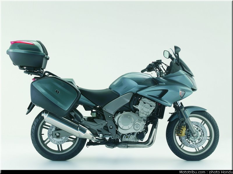 honda_1000_cbf_2007_020