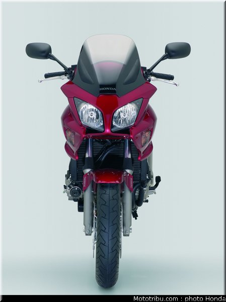 honda_1000_cbf_2007_035
