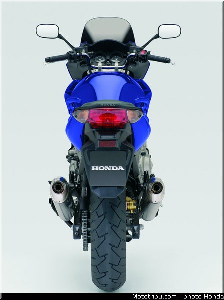 honda_1000_cbf_2007_036