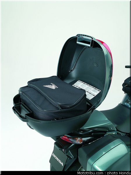 honda_1000_cbf_2007_046