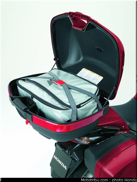 honda_1000_cbf_2007_049