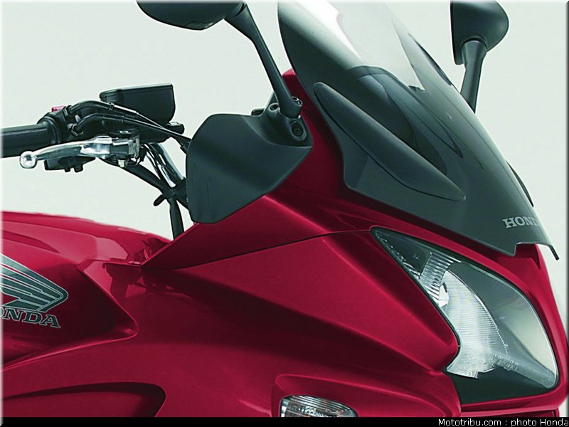 honda_1000_cbf_2007_056