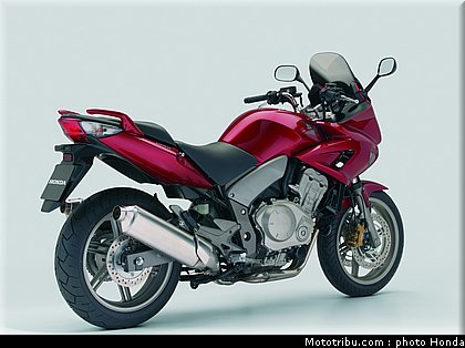 honda_1000_cbf_2007_018.jpg