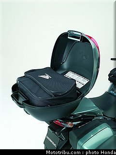honda_1000_cbf_2007_046.jpg