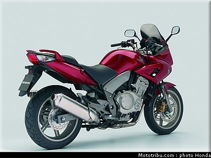 honda_1000_cbf_2007_016.jpg