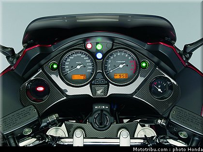 honda_1000_cbf_2007_035.jpg