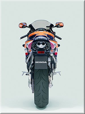 honda-1000cbr-repsol-2007-4.jpg