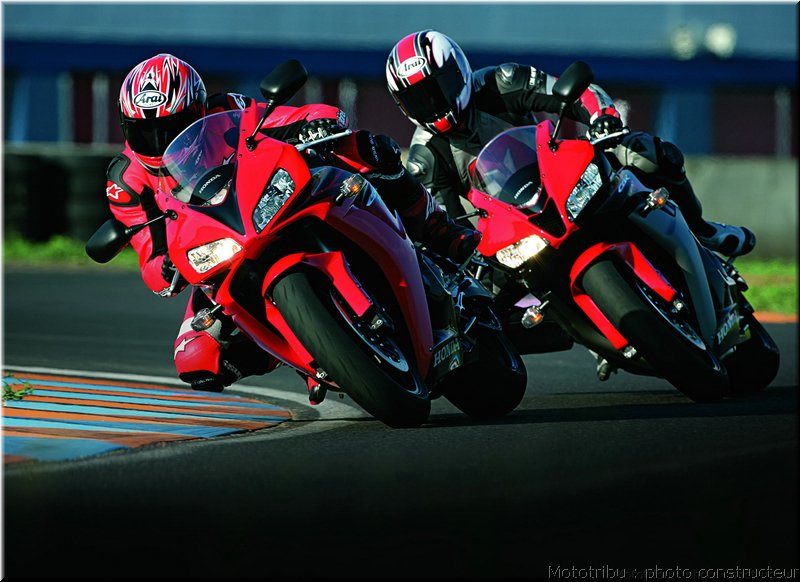MOTO 
