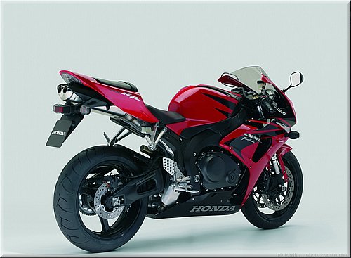 honda-1000cbr-2007-029.jpg