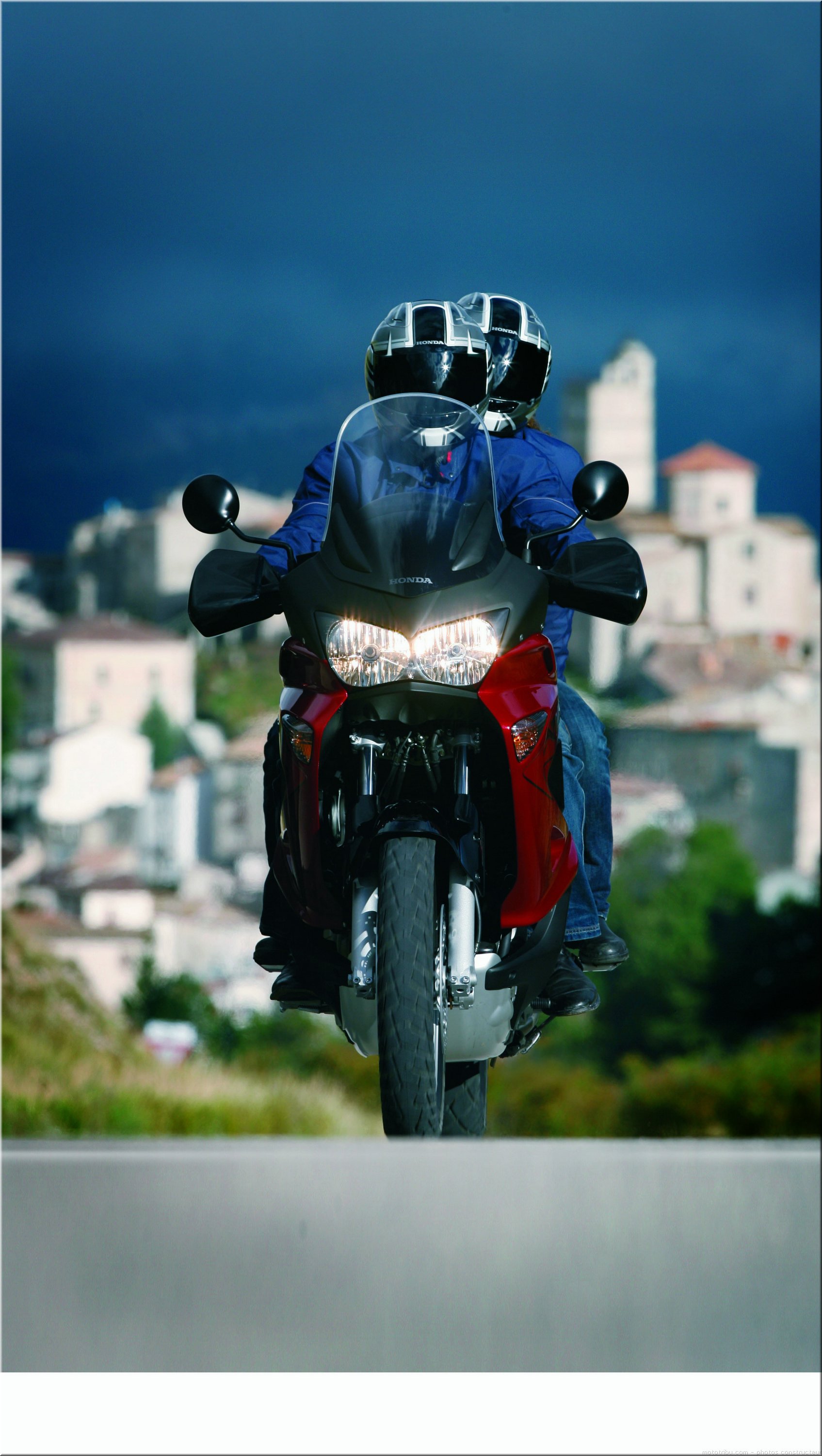 MOTO 