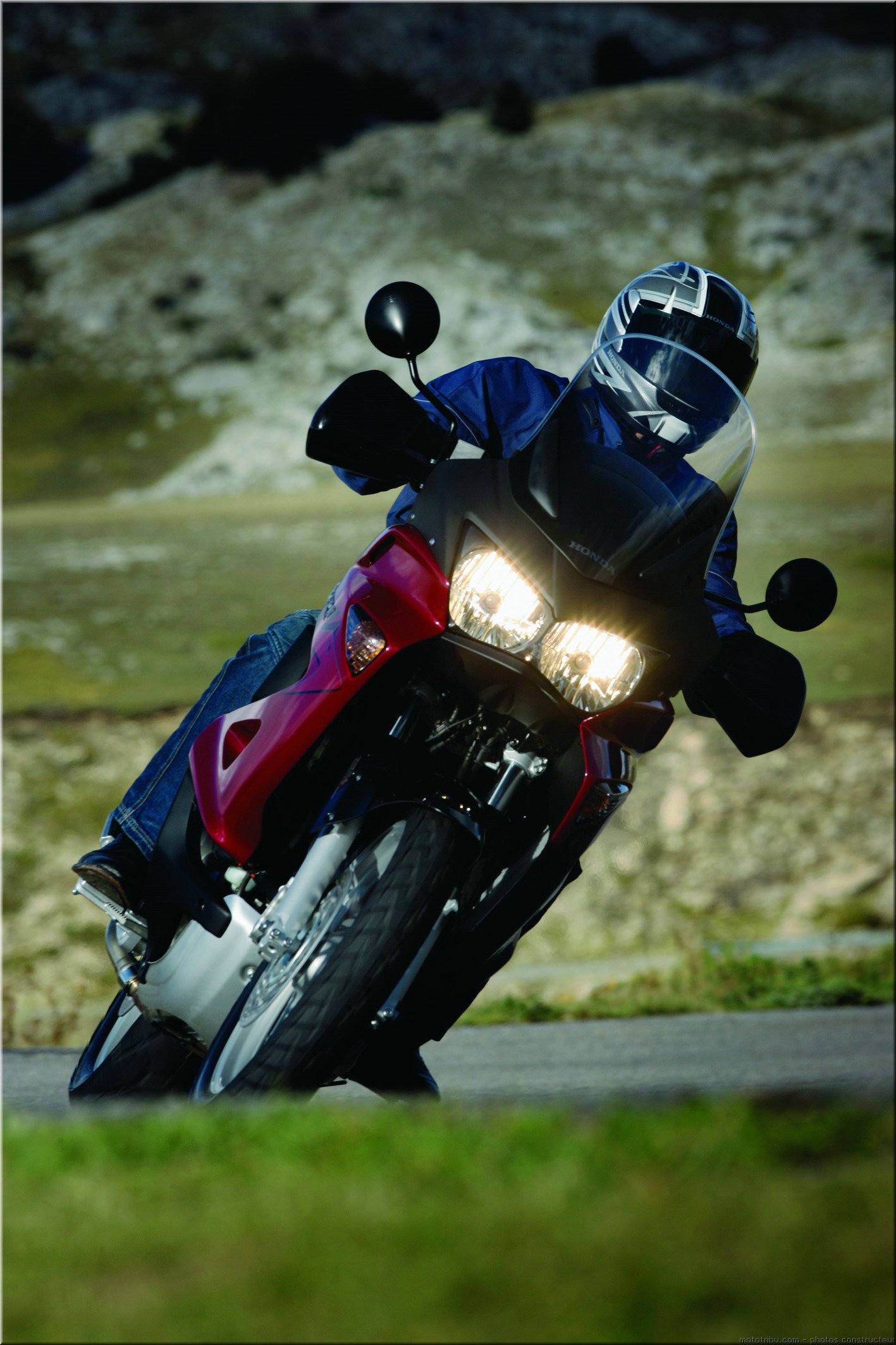 MOTO 