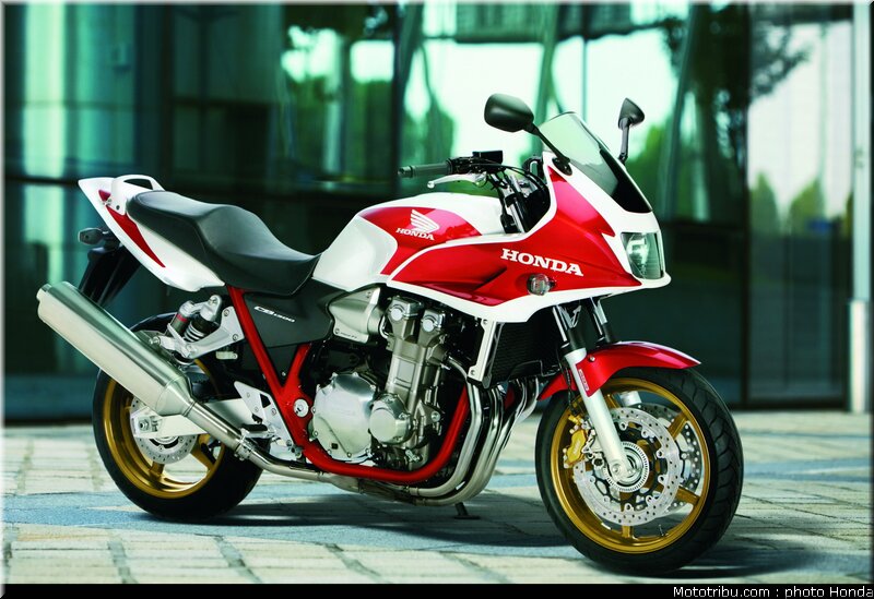 honda_cb1300s_2007_002