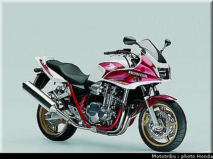 honda_cb1300_2007_015.jpg