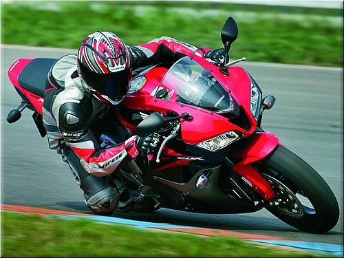 honda-600cbr-2007-008.jpg