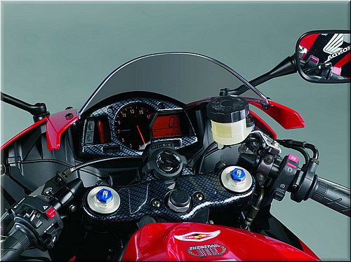 honda-600cbr-2007-024.jpg