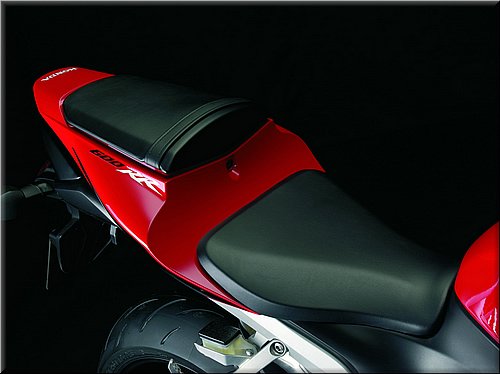 honda-600cbr-2007-031.jpg