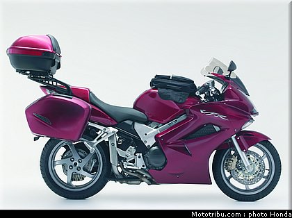 honda_800_vfr_2007_010.jpg