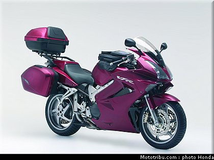 honda_800_vfr_2007_012.jpg