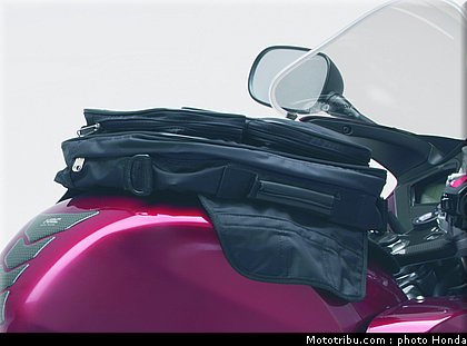 honda_800_vfr_2007_018.jpg