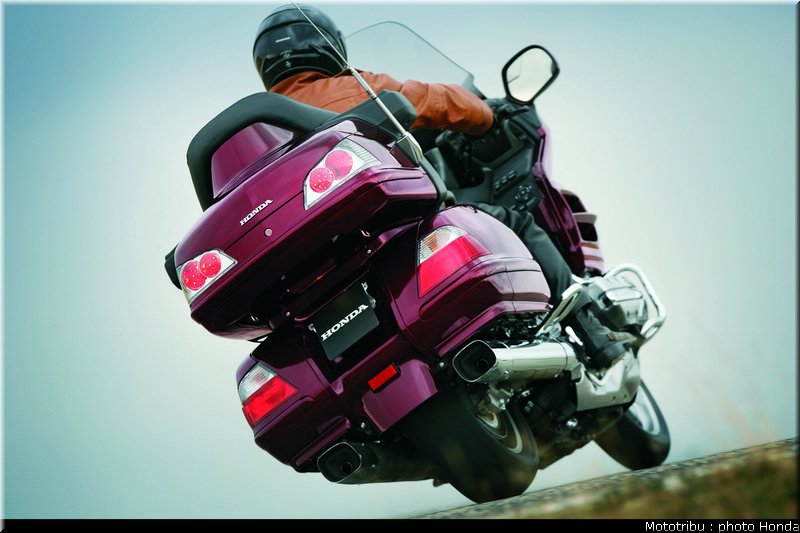 honda_goldwing_2007_003