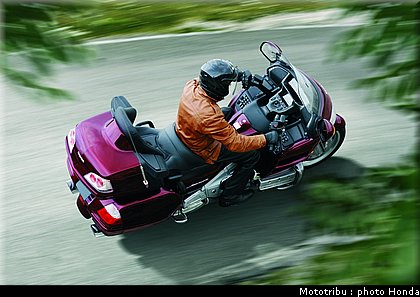 honda_goldwing_2007_002.jpg