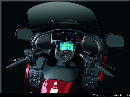 honda_goldwing_2007_022.jpg